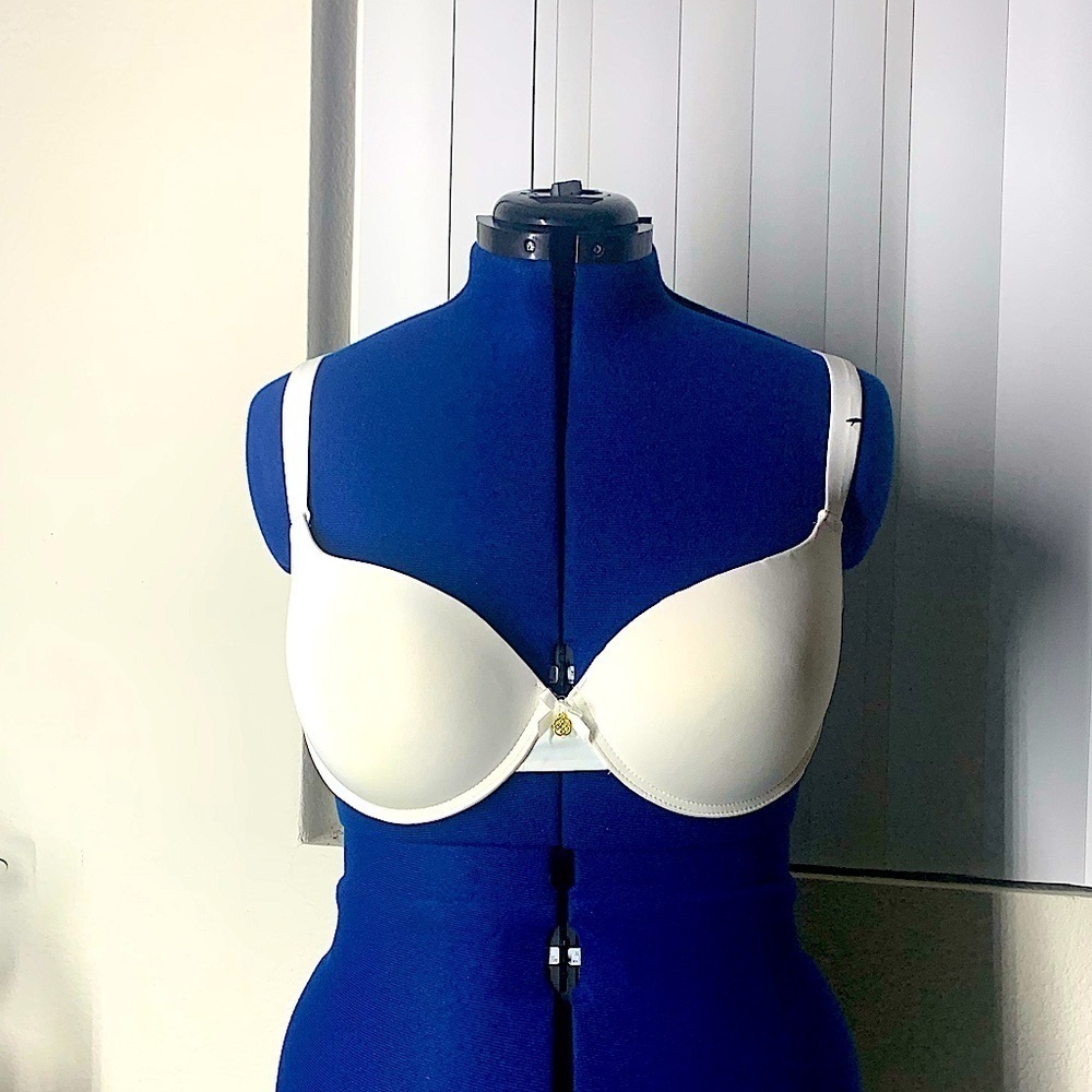 White Daisy Fuentes Bra